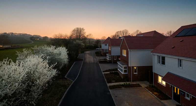 London Premier School Catchment & Commutable Lifestyle Collection 4