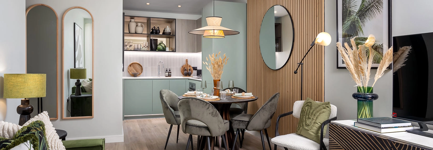 London Waterside Collection banner 7