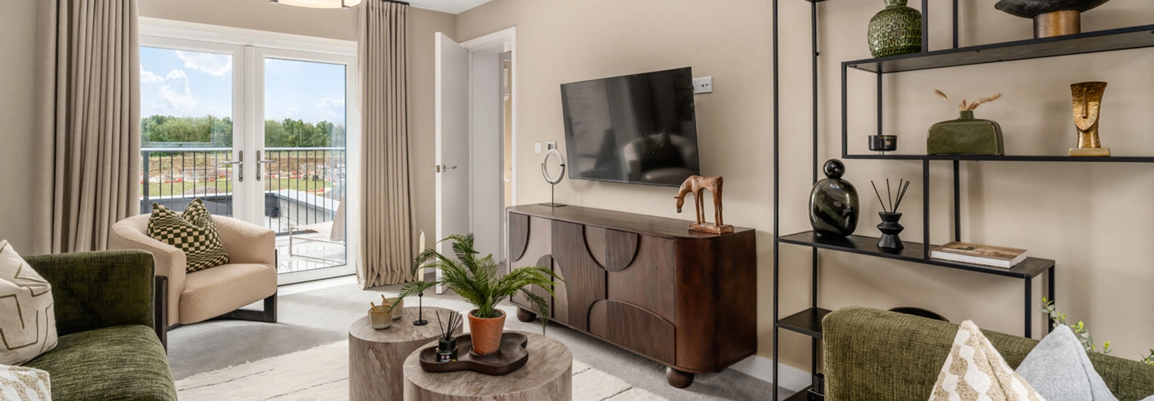 	Cambium Square ext banner 8