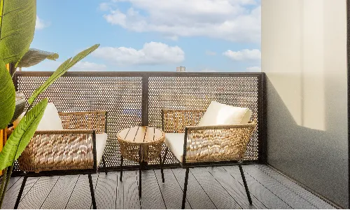 How can your UK outdoor space feel like a holiday retreat this summer?